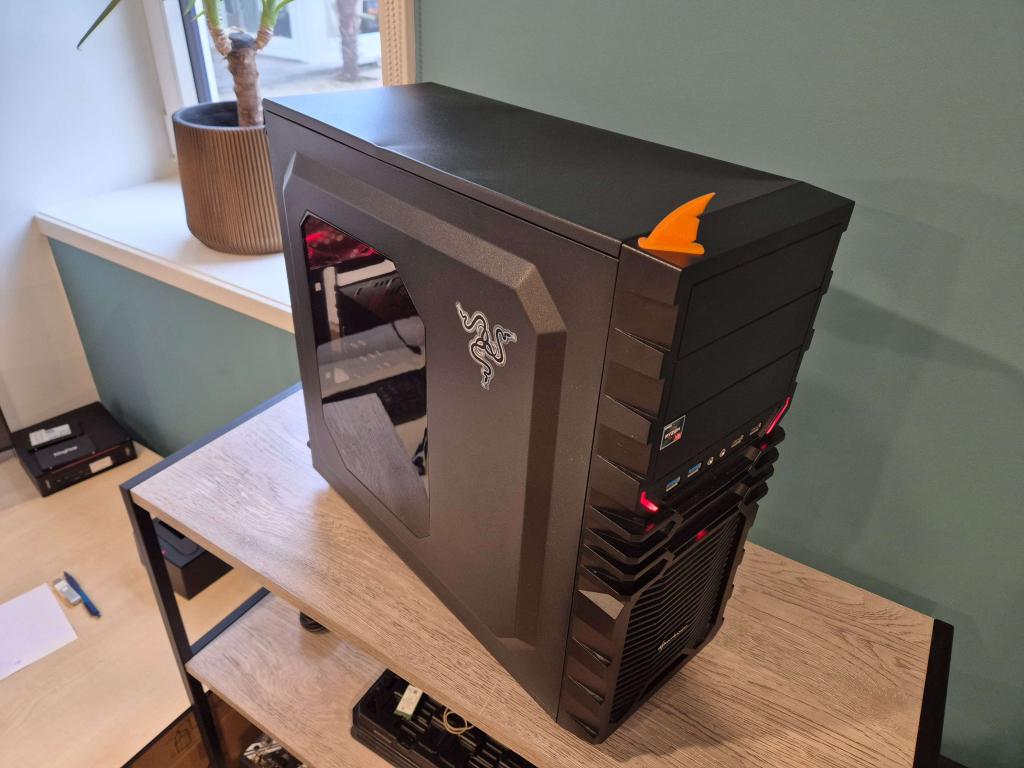 SHARKOON GAMING | RTX 3060 Ti 8GB, R5 2600, 16GB DDR4, 512GB, Niet ingevuld, Gebruikt, Sharkoon, Virtual Reality