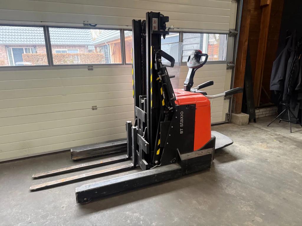 BT spe 120 xrd (bj 2013), 1000 tot 2000 kg, Elektrisch, Stapelaar, BT