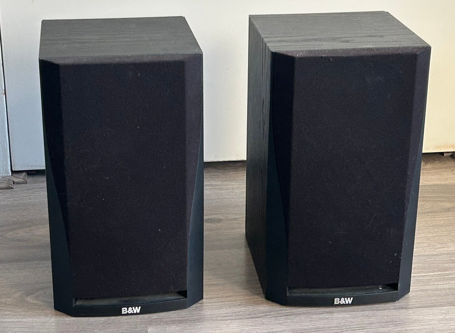 Bowers & Wilkins (B&W) DM302 luidsprekers te koop