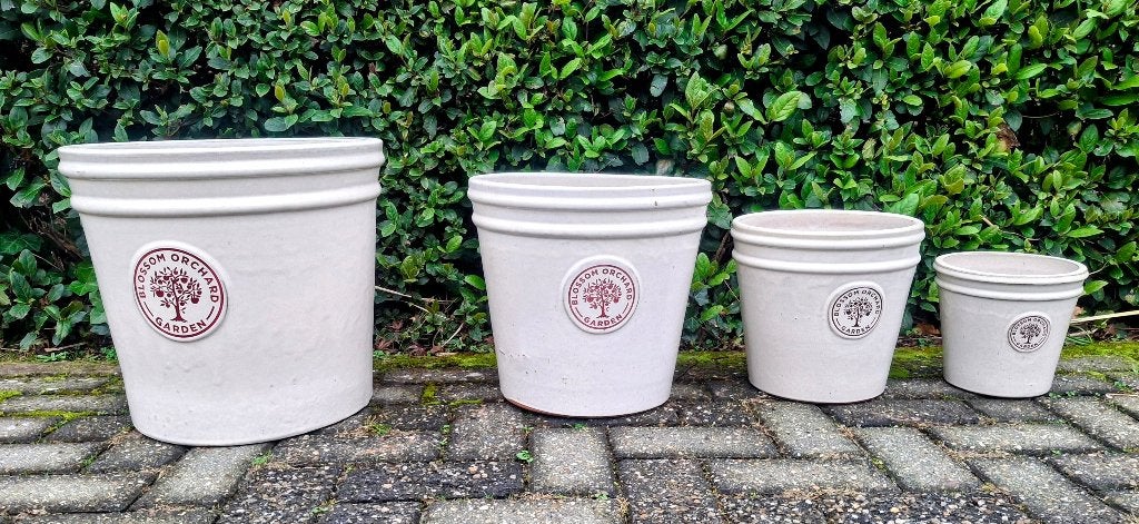 Leuke nieuwe geglazuurde poten in 4 maten en 3 kleuren., Rond, Nieuw, Minder dan 40 cm, Balkon