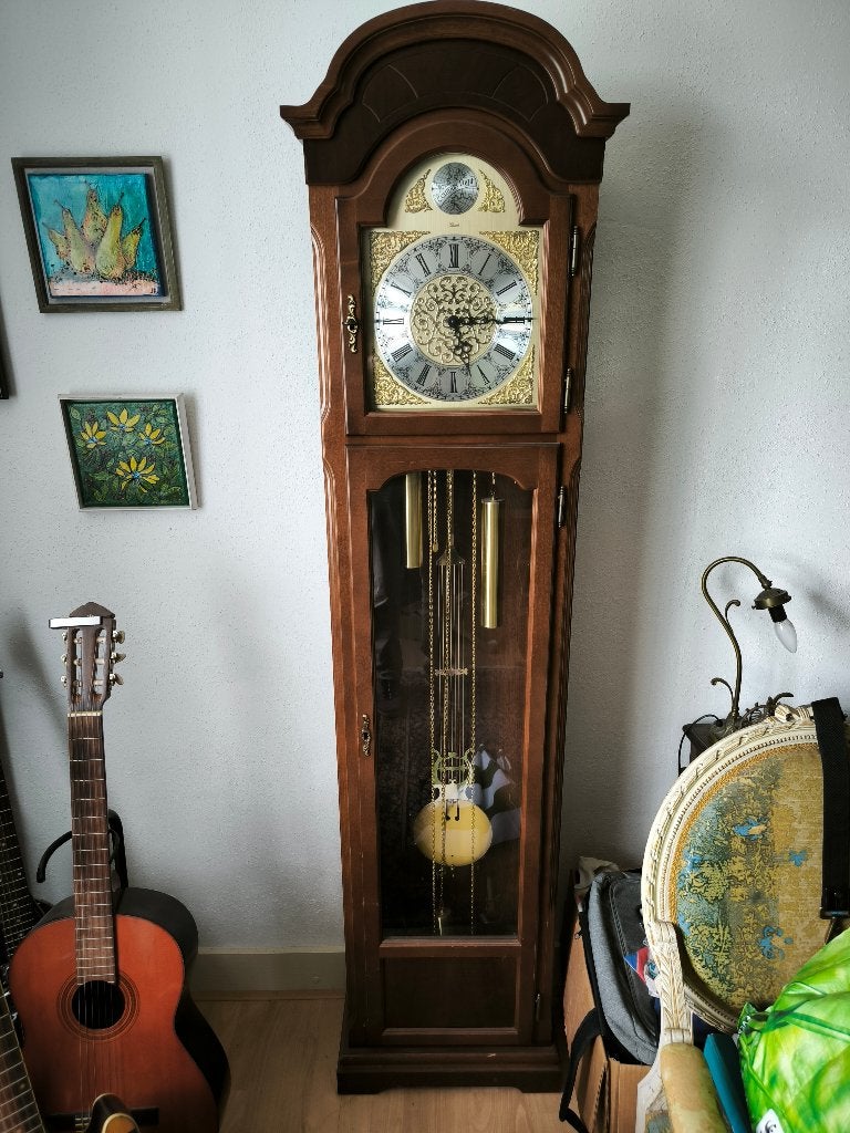 Staande klok Hermle Tempus Fugit, Ophalen