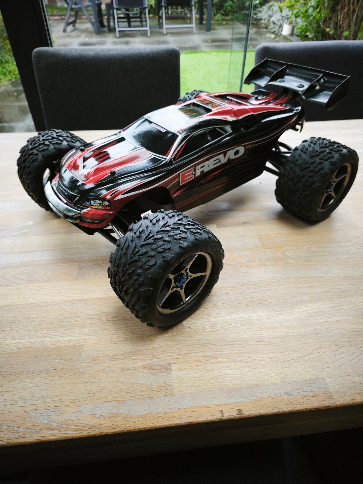 traxxas E revo mamaba monster 1:8, Hobby en Vrije tijd, Elektro, Gebruikt, Auto offroad, Ophalen of Verzenden