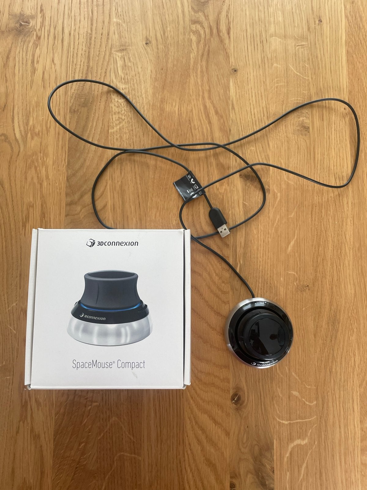 3Dconnexion SpaceMouse Compact 3D-muis, Computers en Software, Muizen, Zo goed als nieuw, Overige typen, Bedraad, Ergonomisch