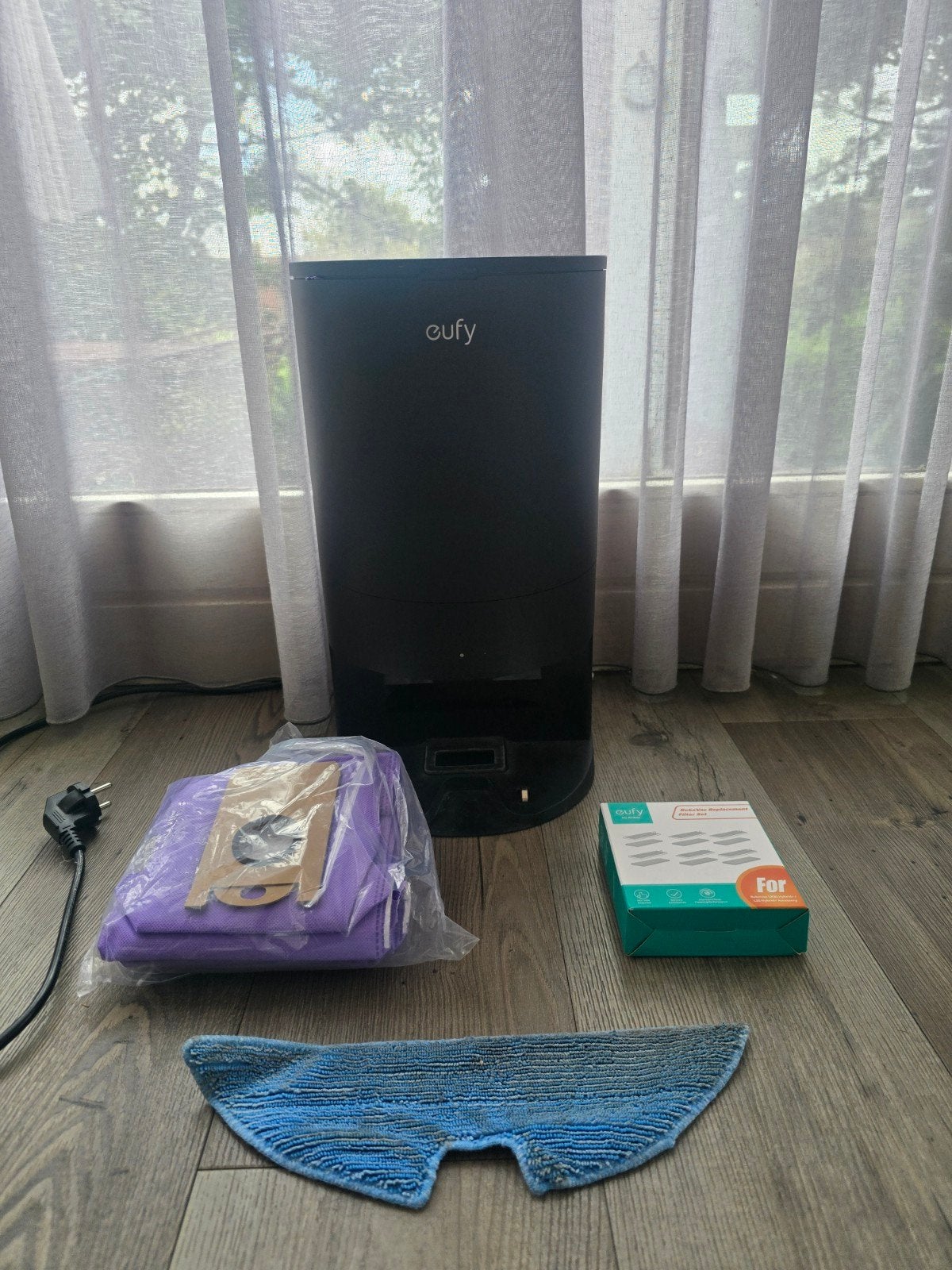 Eufy L35 Hybrid+ basisstation/dockingstation met accessoires, Stofzak, Overige typen, Ophalen of Verzenden, Zo goed als nieuw
