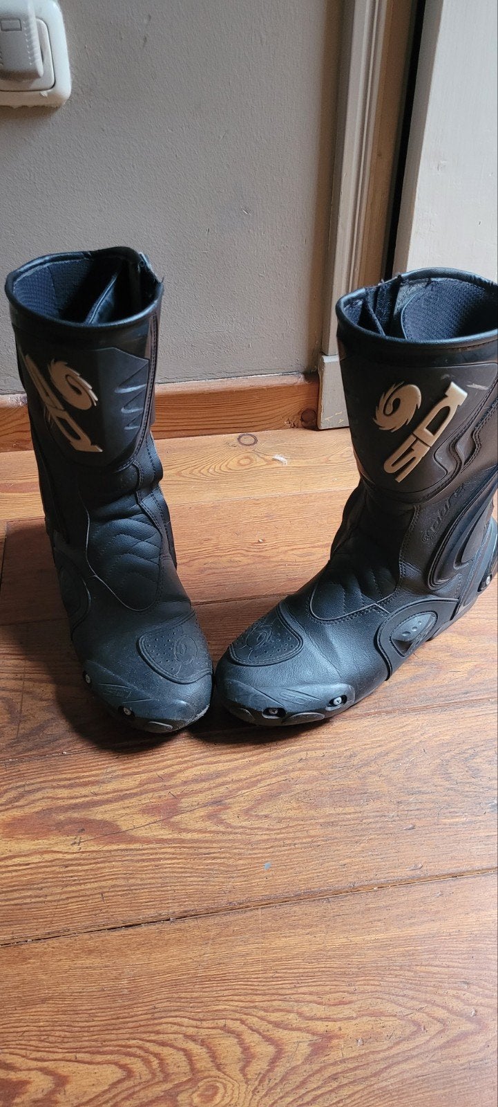Sidi waterdichte motorlaarzen m 44, Motoren, Kleding | Motorkleding, Heren, Ophalen of Verzenden, Laarzen, Tweedehands