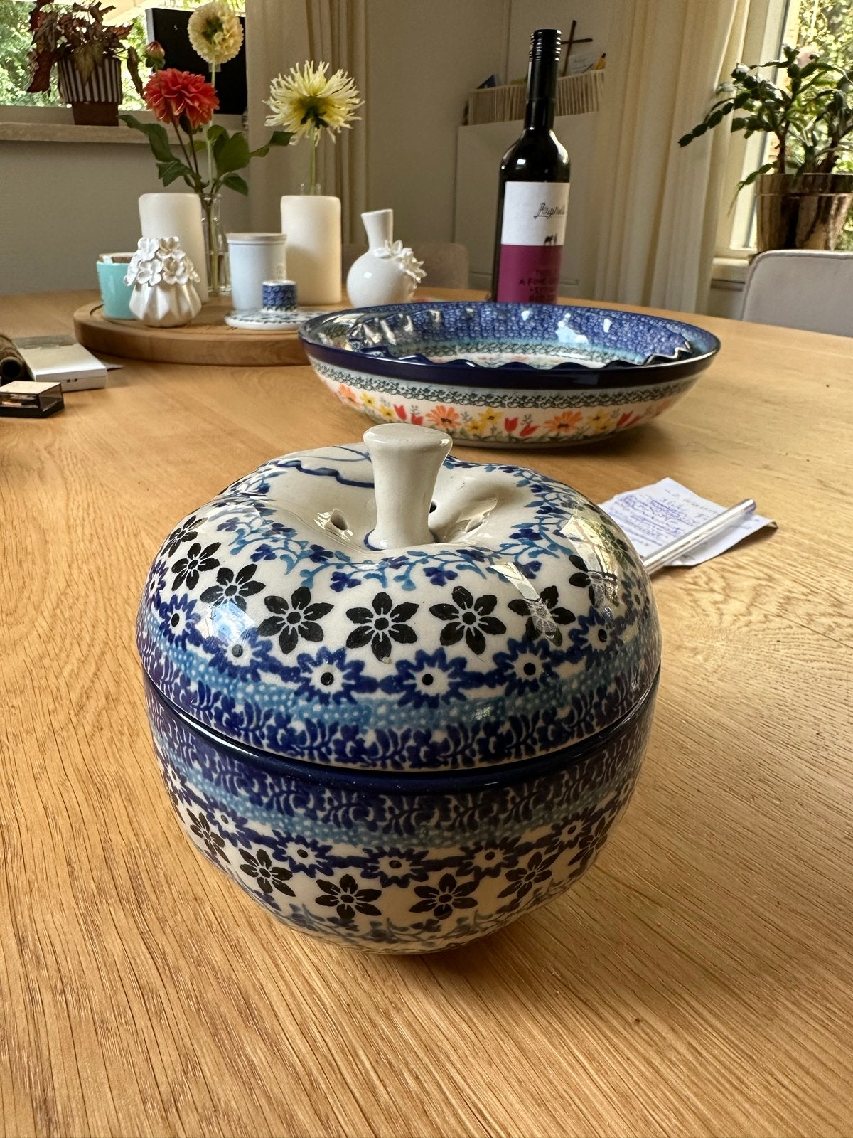 Handgemaakte Poolse Bunzlau Keramiek Appelpot met Deksel, Porselein of Keramiek, Rond, Pot of Kruik, Ophalen of Verzenden