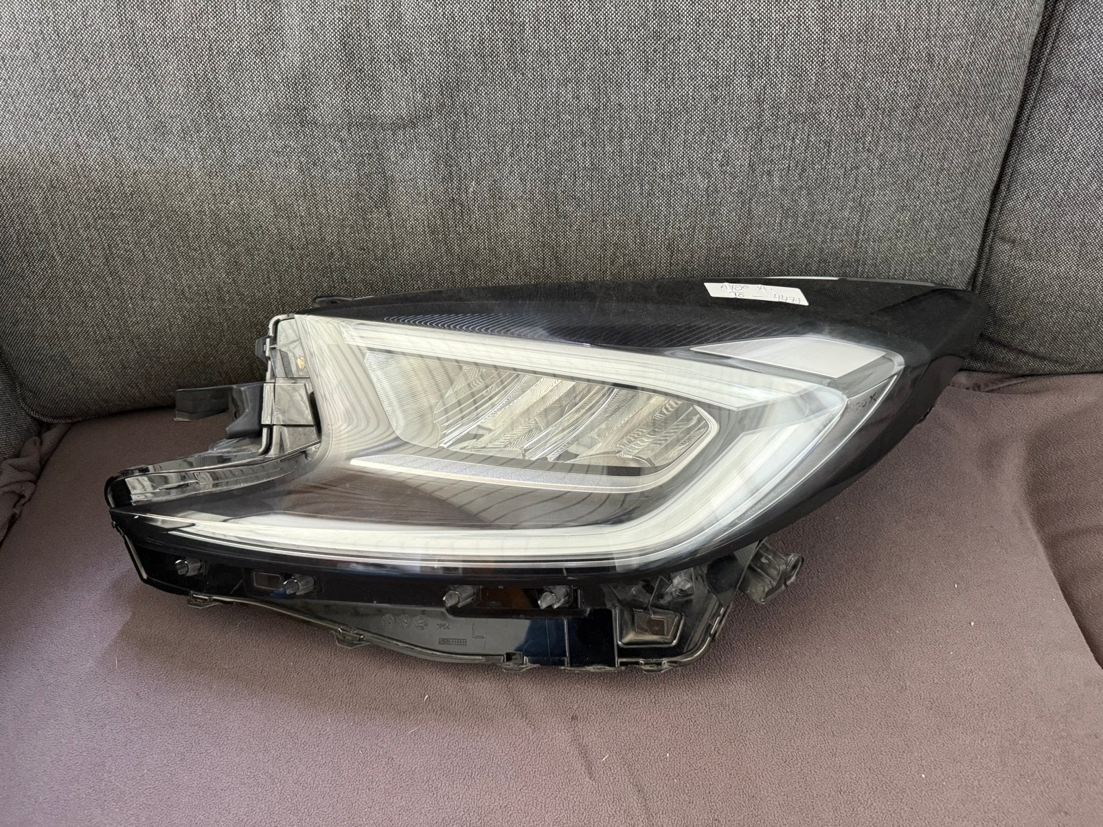 Koplamp Toyota AYGO LED LINKS 2021-2026 Origineel, Auto-onderdelen, Verlichting, Ophalen, Nieuw, Toyota