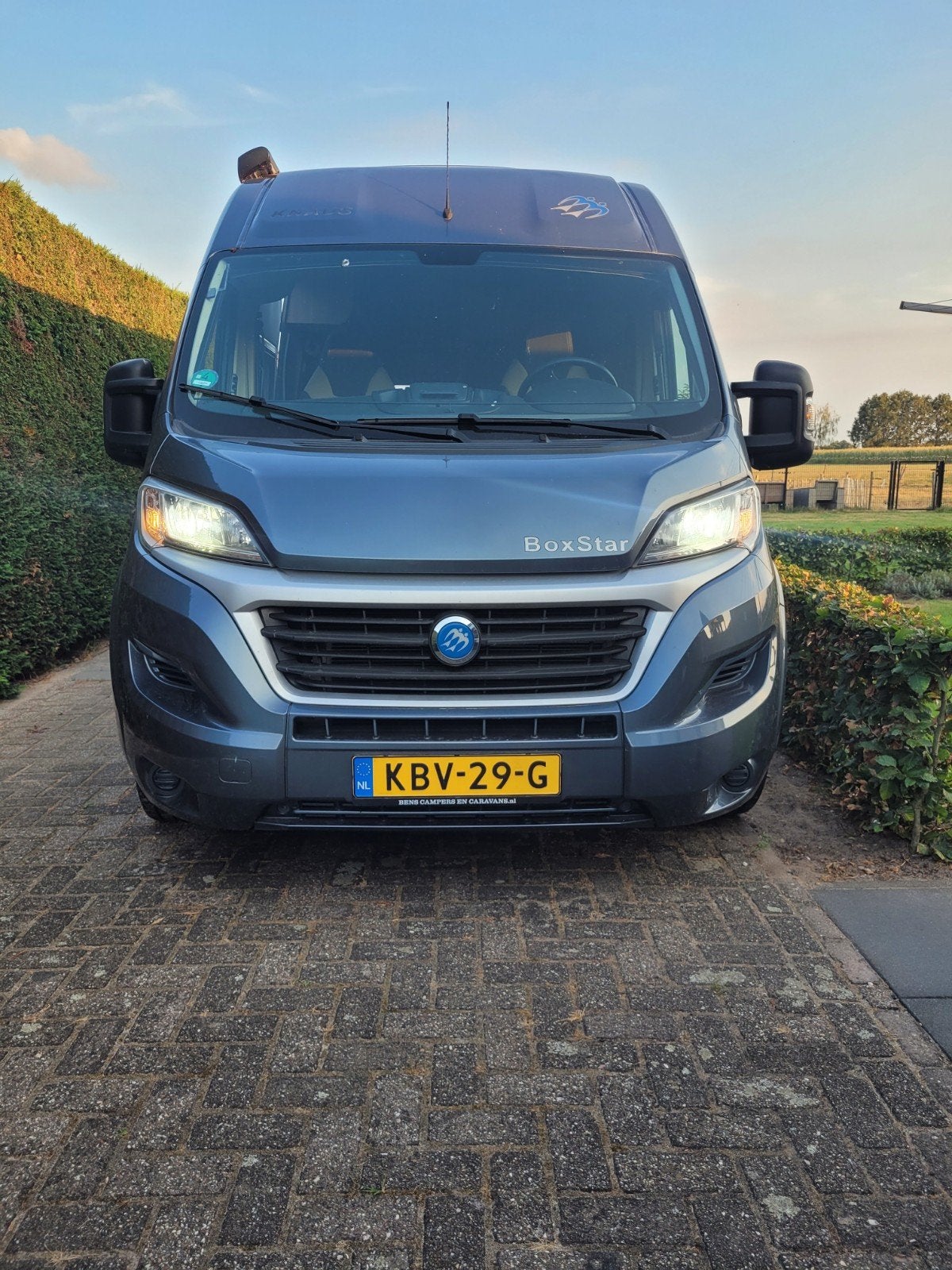 Caravans And Camping Knaus