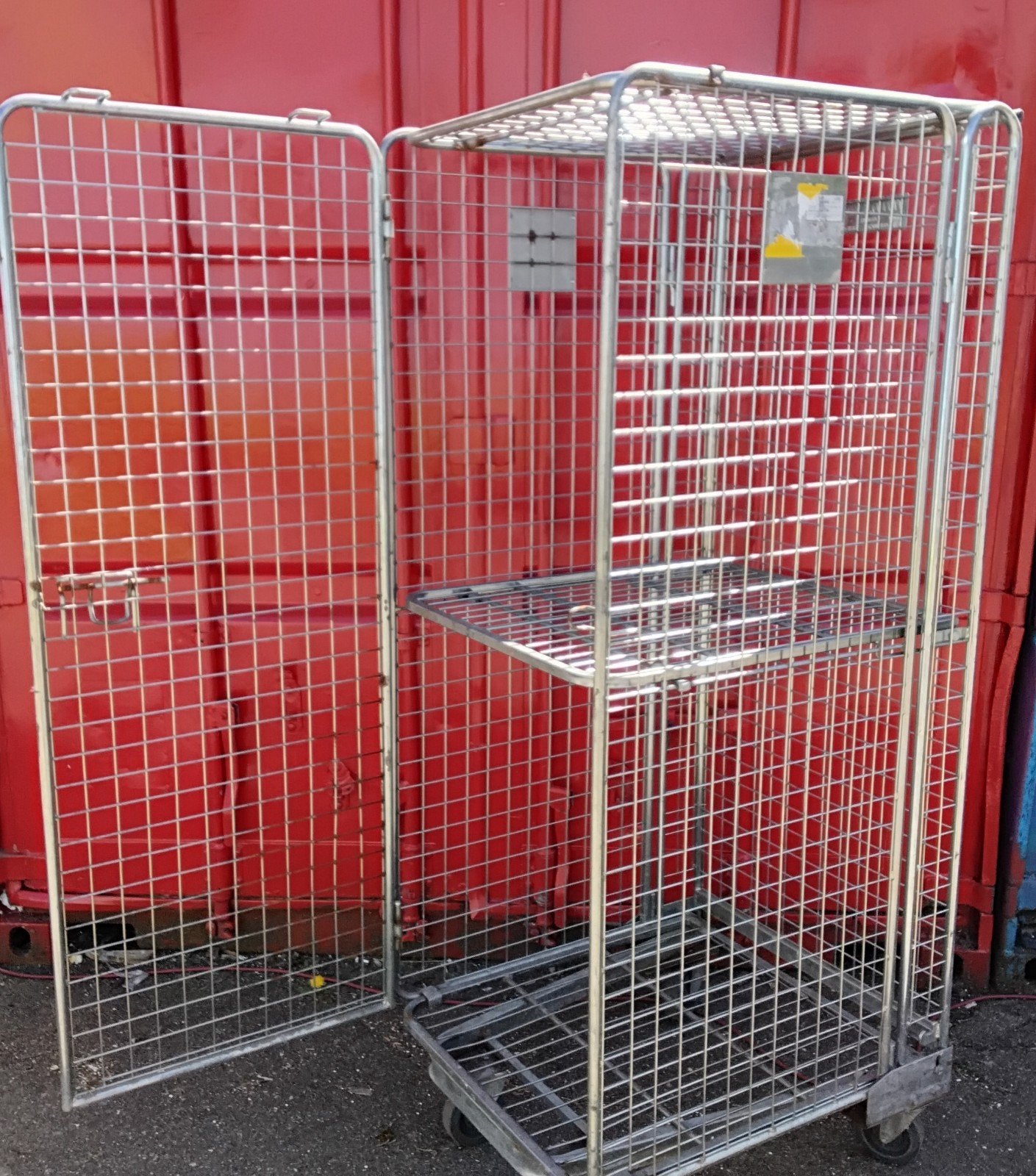 Gaas- en Rol- containers Kruizinga en Postnl, 100 liter of meer, Ophalen, Gebruikt, Transportkar
