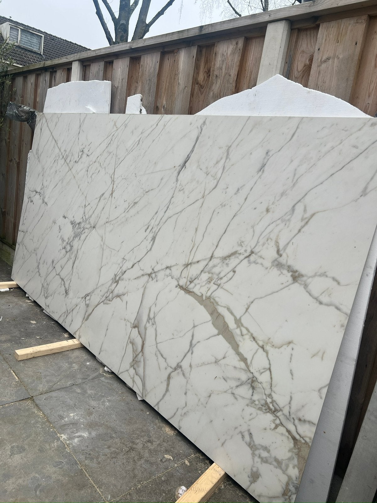 2X CALACATTA MARMER CERAMISCHE TEGEL SLAP 320 X 160, Doe-het-zelf en Verbouw, Tegels, Ophalen, 60 cm of meer, Nieuw, 10 m² of meer