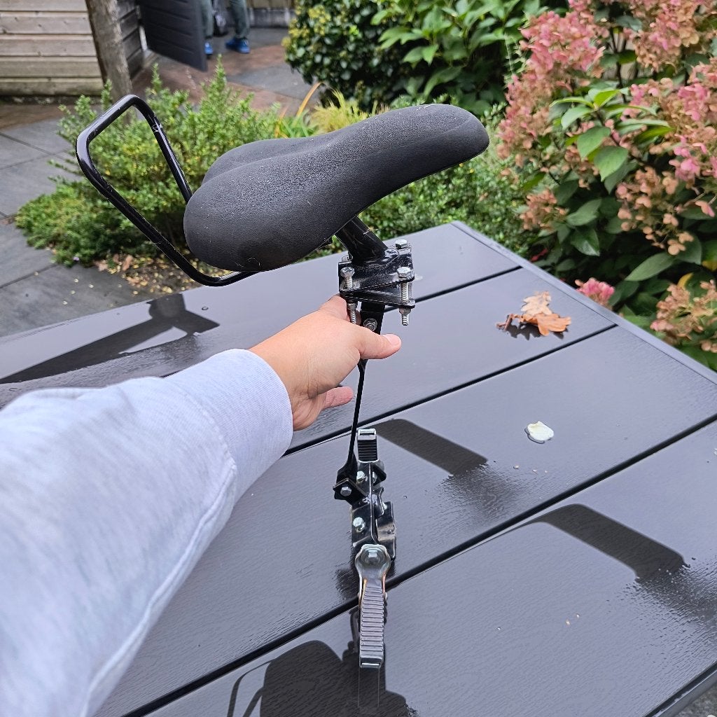 Zadel op stang model 2, Ophalen of Verzenden, Gebruikt, Voorzitje, Voetsteuntjes