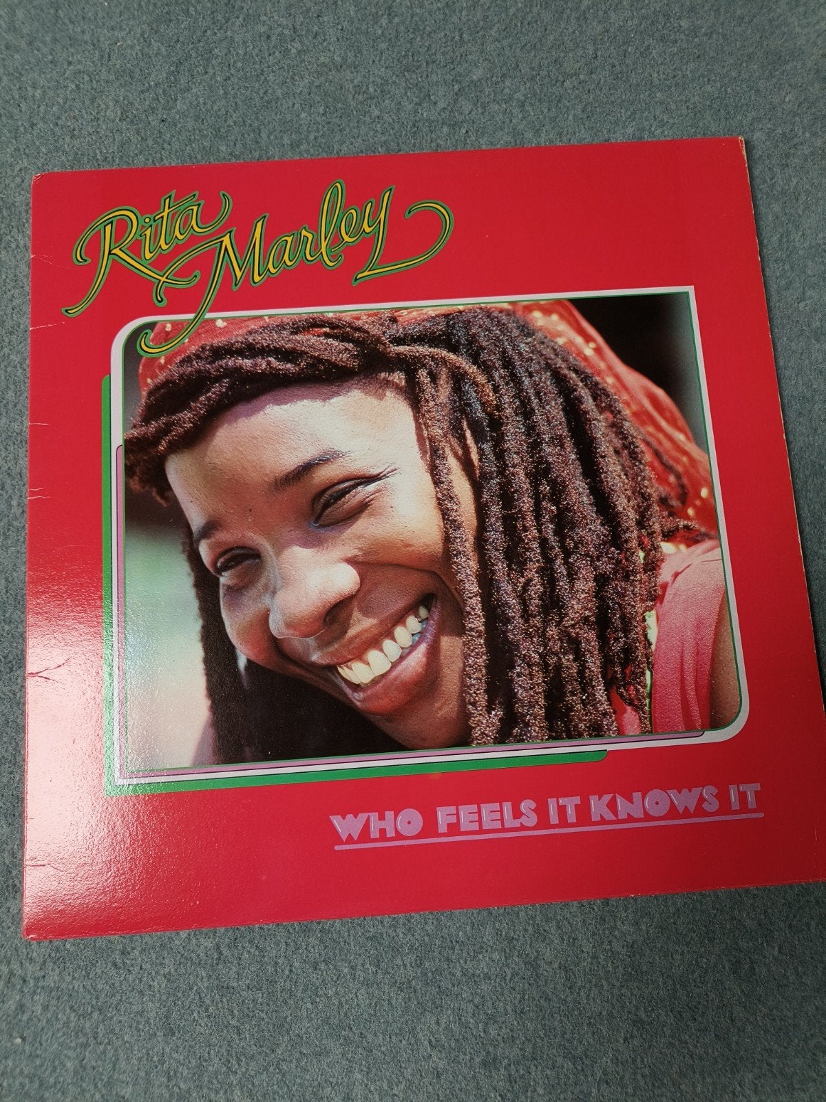 Rita Marley - Who Feels It Knows It (LP Reggae), Ophalen of Verzenden, Reggae, Zo goed als nieuw, Album
