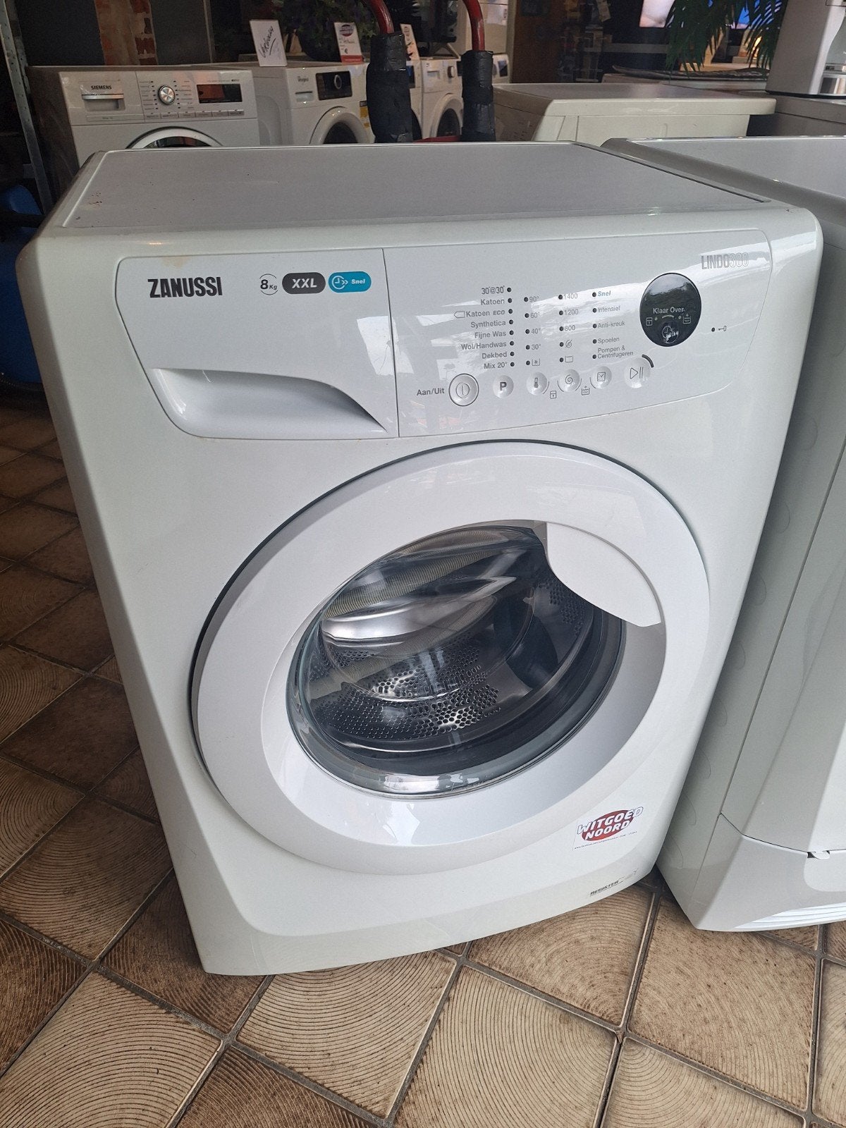 zanussi wasmachine + droger. met garantie.