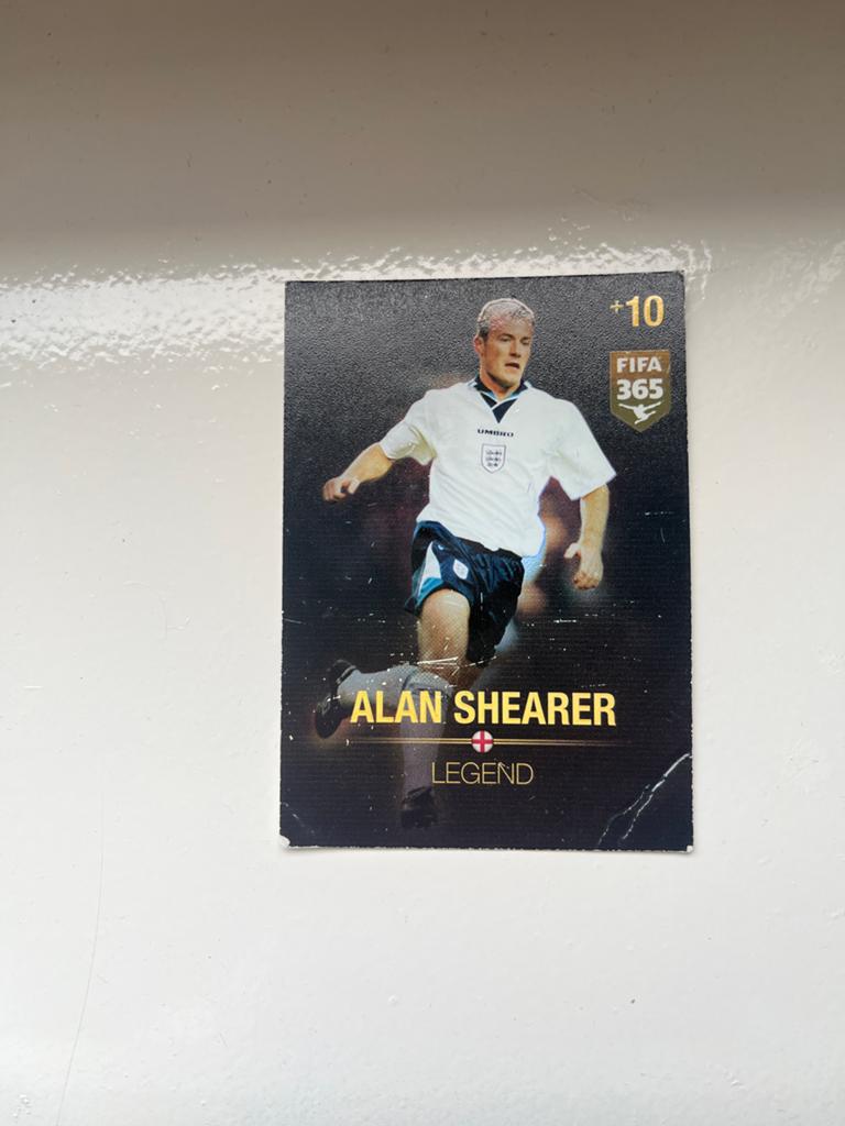 FIFA 365 Adrenalyn XL Alan Shearer Legend kaart, Ophalen of Verzenden, Zo goed als nieuw, Buitenlandse clubs, Spelerskaart