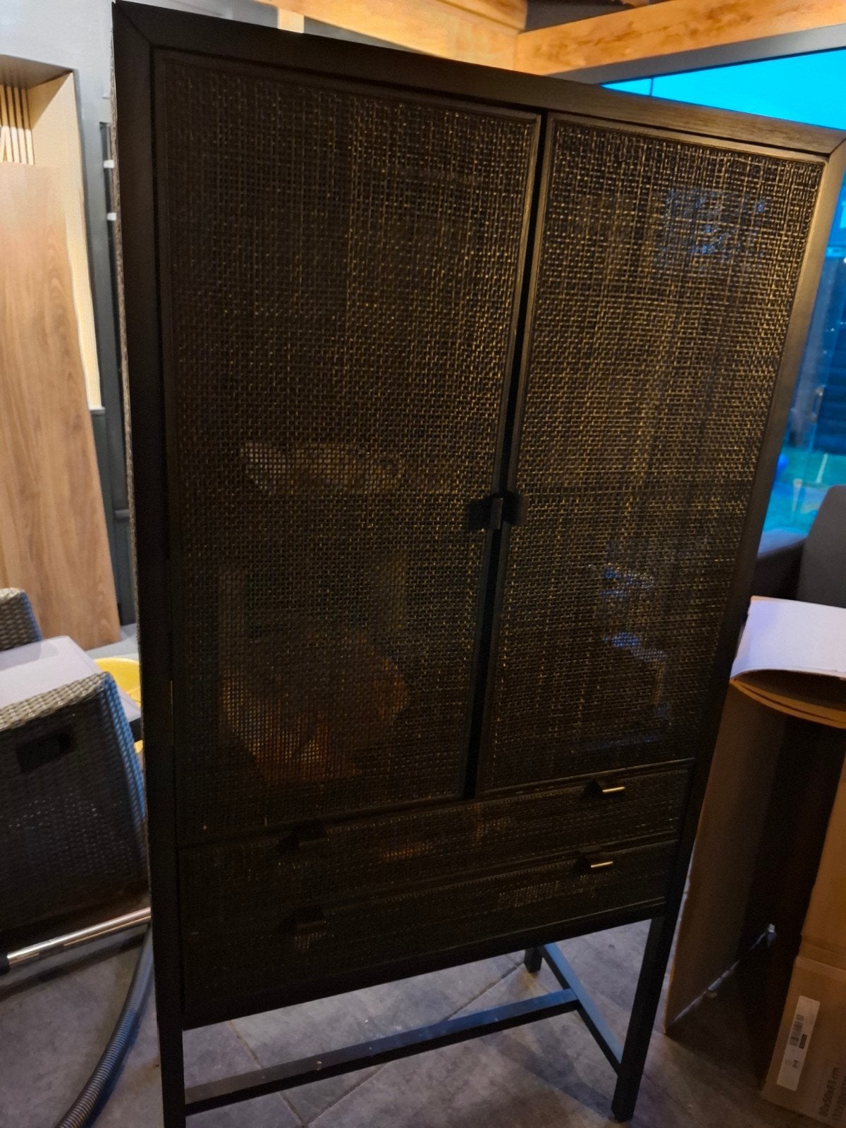 Nero Webbing rotan Kast met 2 Deuren en 2 Lades, Ophalen, 25 tot 50 cm, 50 tot 100 cm, 150 tot 200 cm