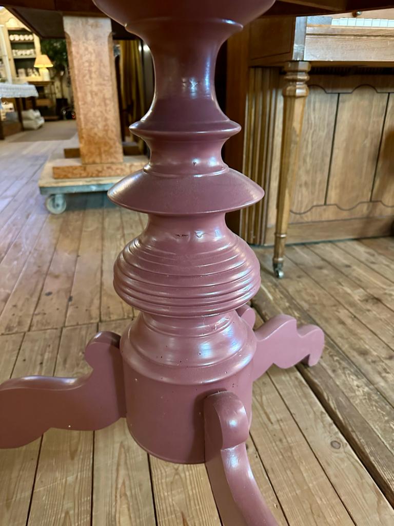 Ronde roze tafel, Ophalen, Gebruikt, -, -