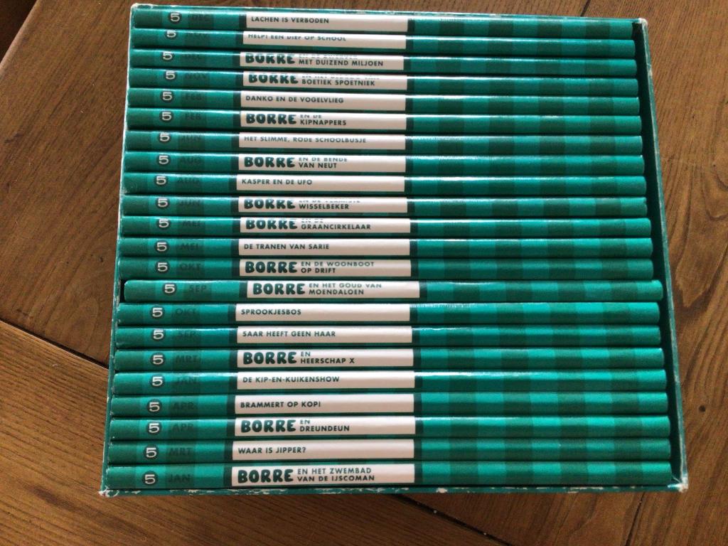 Borre boekjes serie, Boeken, Ophalen, Zo goed als nieuw, Diverse auteurs, Fictie algemeen