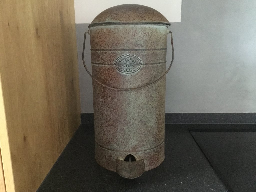 Clayre & Eef retro afvalbak, vuilnisbak, pedaalemmer nieuw, 50 – 75, Met pedaal, Nieuw, Ophalen of Verzenden