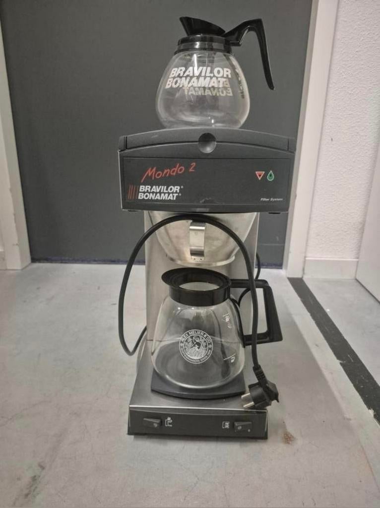 Bravilor Bonamat Mondo 2 Koffiezetapparaat - Goede Staat, Gebruikt, 10 kopjes of meer, Koffiemachine, Gemalen koffie