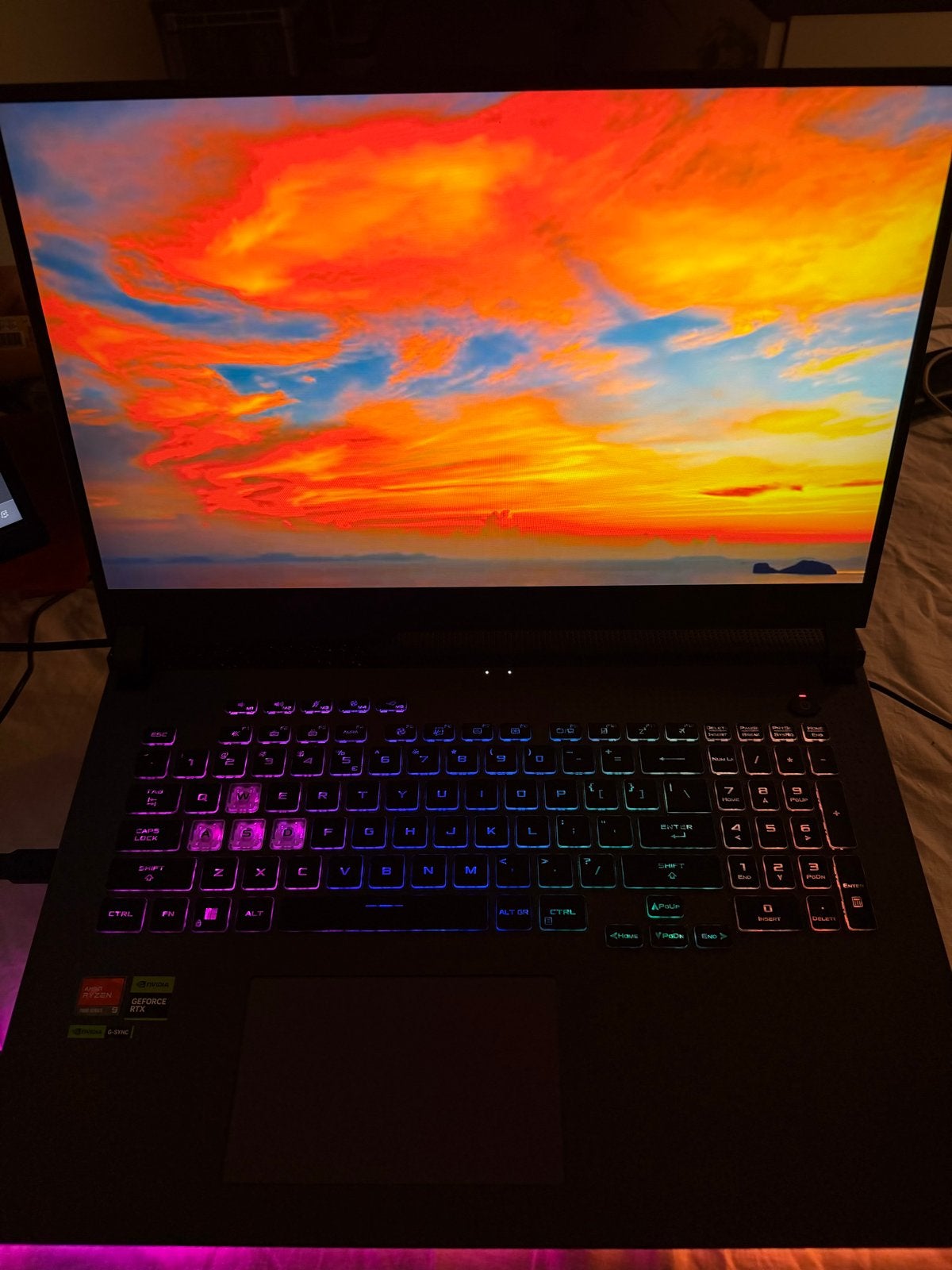 Gaming Laptop AMD Ryzen 9 7845HX 64GB RAM RTX 4070, Computers en Software, Windows Laptops, 64 GB of meer, Met videokaart, Qwerty