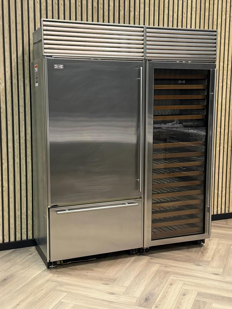 Prachtige RVS Sub Zero Amerikaanse Koelkast Wijnklimaatkast, 200 liter of meer, 60 cm of meer, Met aparte vriezer, 160 cm of meer