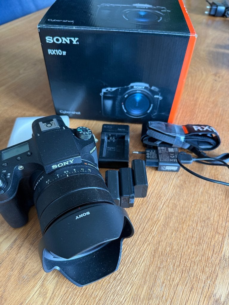 Sony RX10IV, Audio, Tv en Foto, Fotocamera's Digitaal, Spiegelreflex, Zo goed als nieuw, Sony, 8 keer of meer