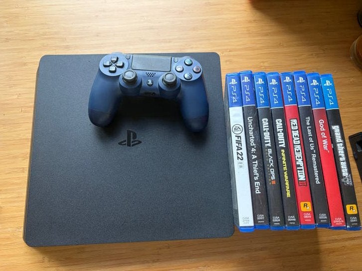 PlayStation 4 Slim met games en standaard controller, Ophalen, Met 1 controller, Slim, 500 GB