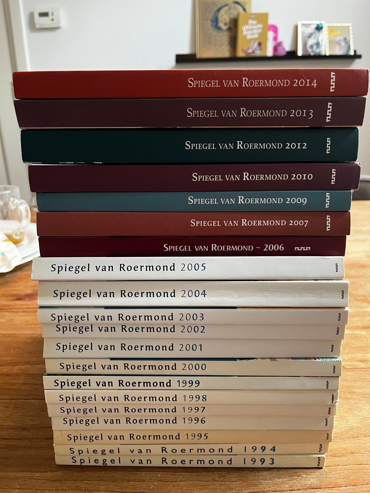 Complete serie "Spiegel van Roermond" (20 delen), Boeken, Geschiedenis | Stad en Regio, Ophalen of Verzenden, 20e eeuw of later
