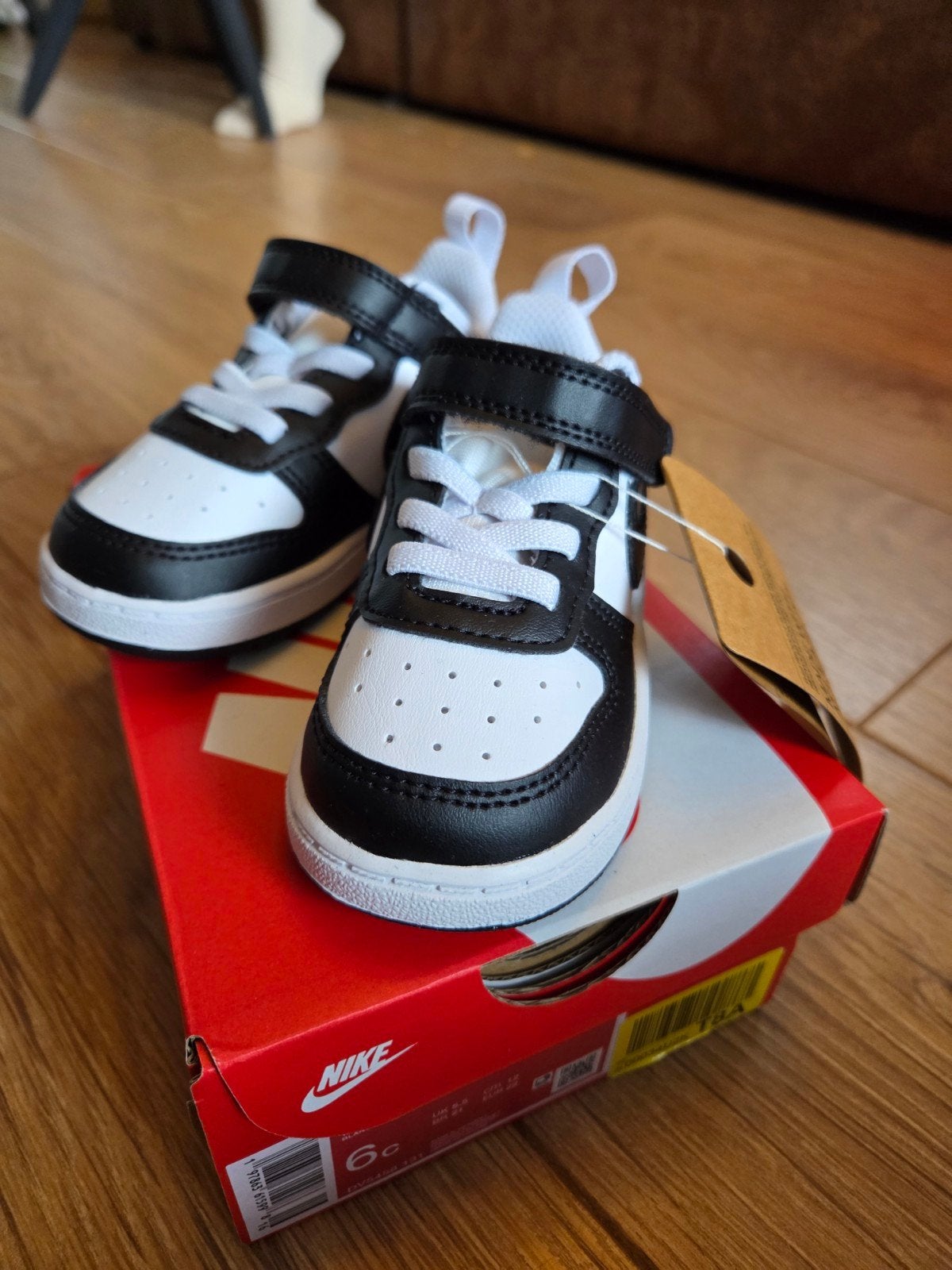 Nieuwe Nike sneakers, gympen - Maat 22, Jongen of Meisje, Schoenen, Nieuw, Ophalen of Verzenden