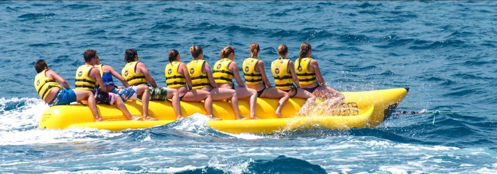 Bananenboot met 10 gratis zwemvesten, Drie personen of meer, Ticket of Toegangskaart