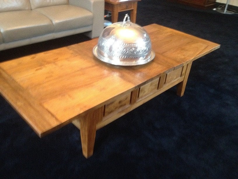 NIEUWE uittrekbare SALONTAFEL - TAFEL OUD TEAK Flamant, Ophalen, Hout, Wilms, Bruin