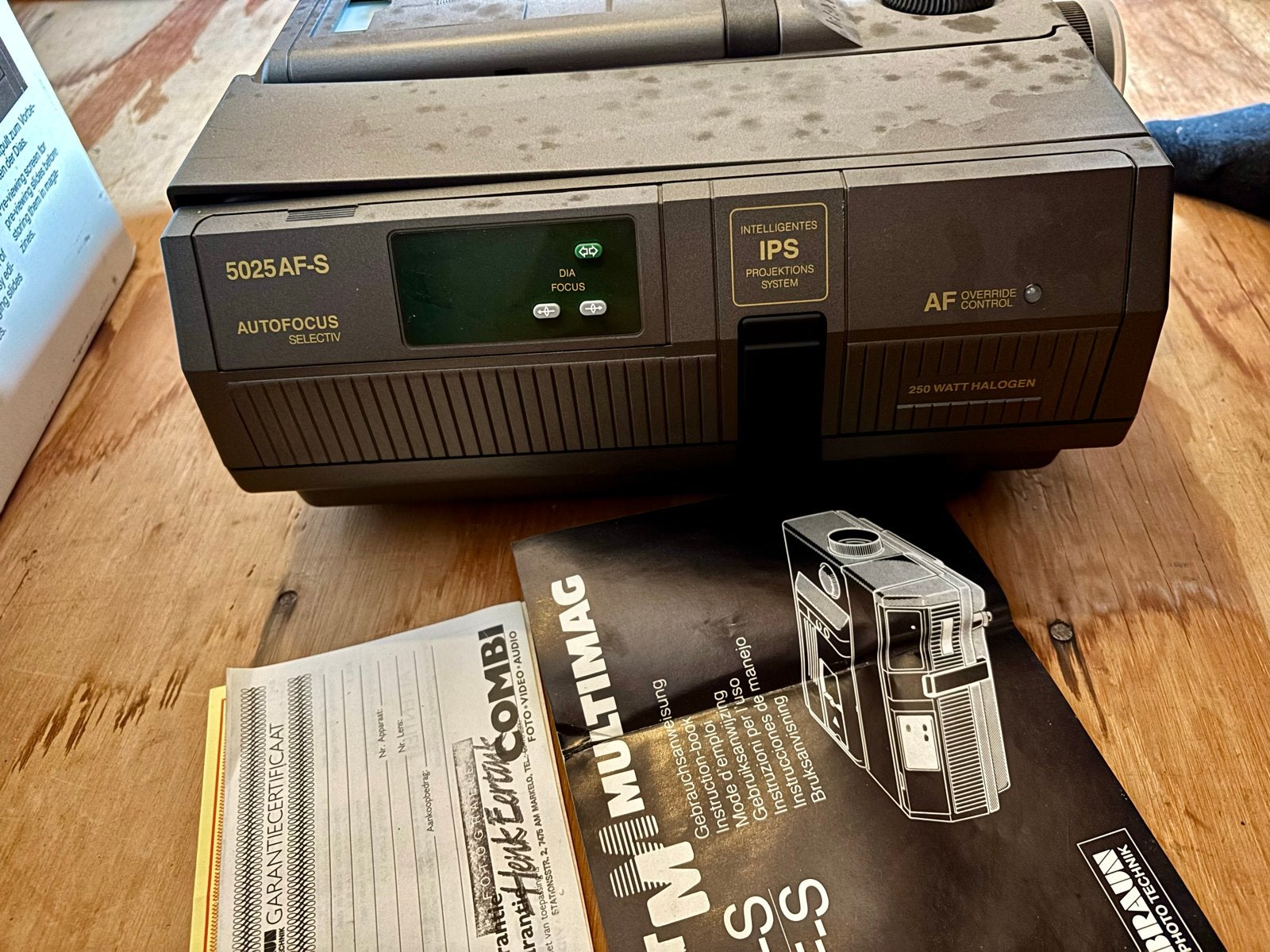 Braun Paximat Multimag 5025 AF-S Diaprojector met doos, Ophalen, Gebruikt, Met scherm
