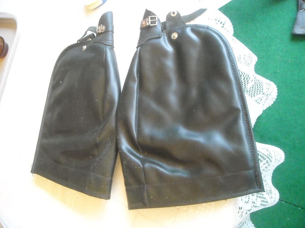 curiosa fiets kappen en handschoenen, Ophalen