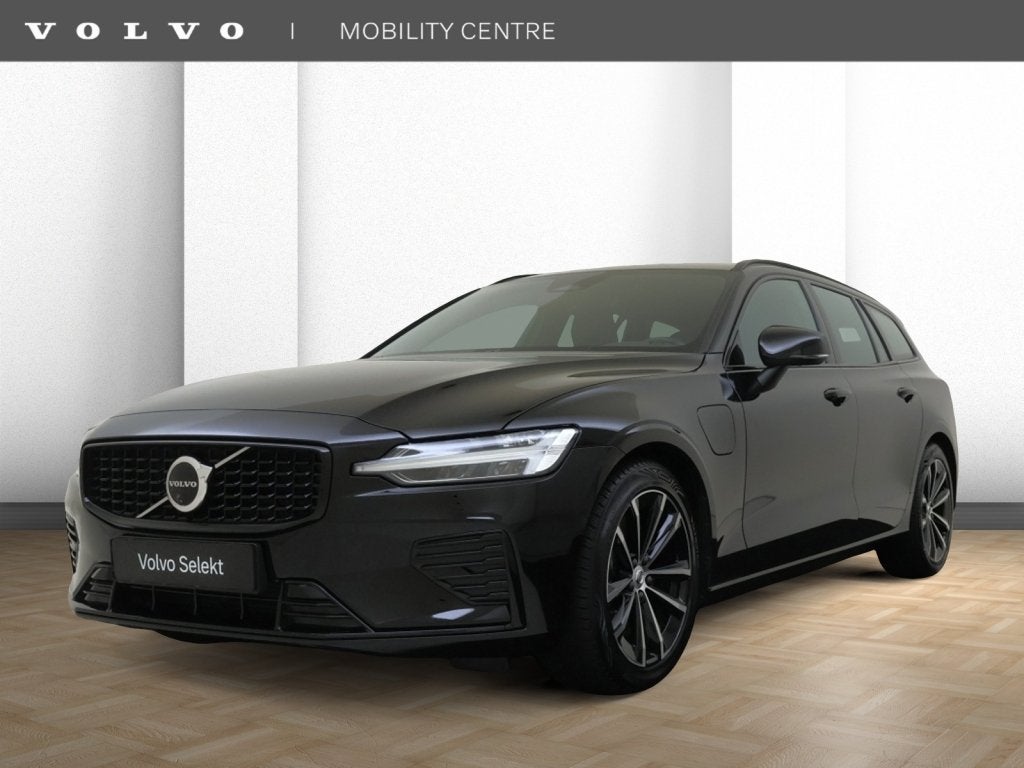 Volvo V60 T8 Plus Dark | Trekhaak | 360 Camera | Stoel en