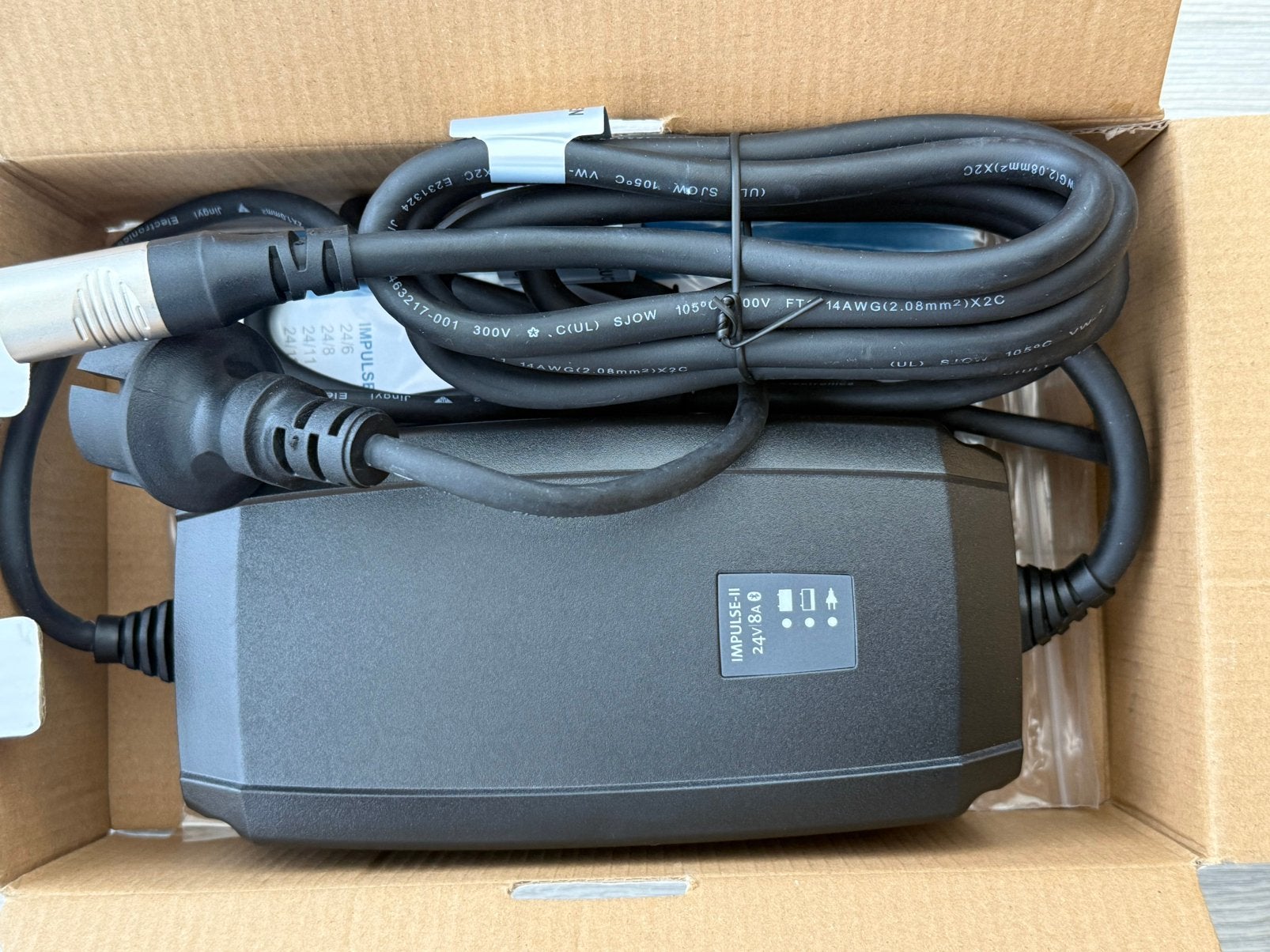Impulse-II 24V 8A oplader, Verzenden, Nieuw