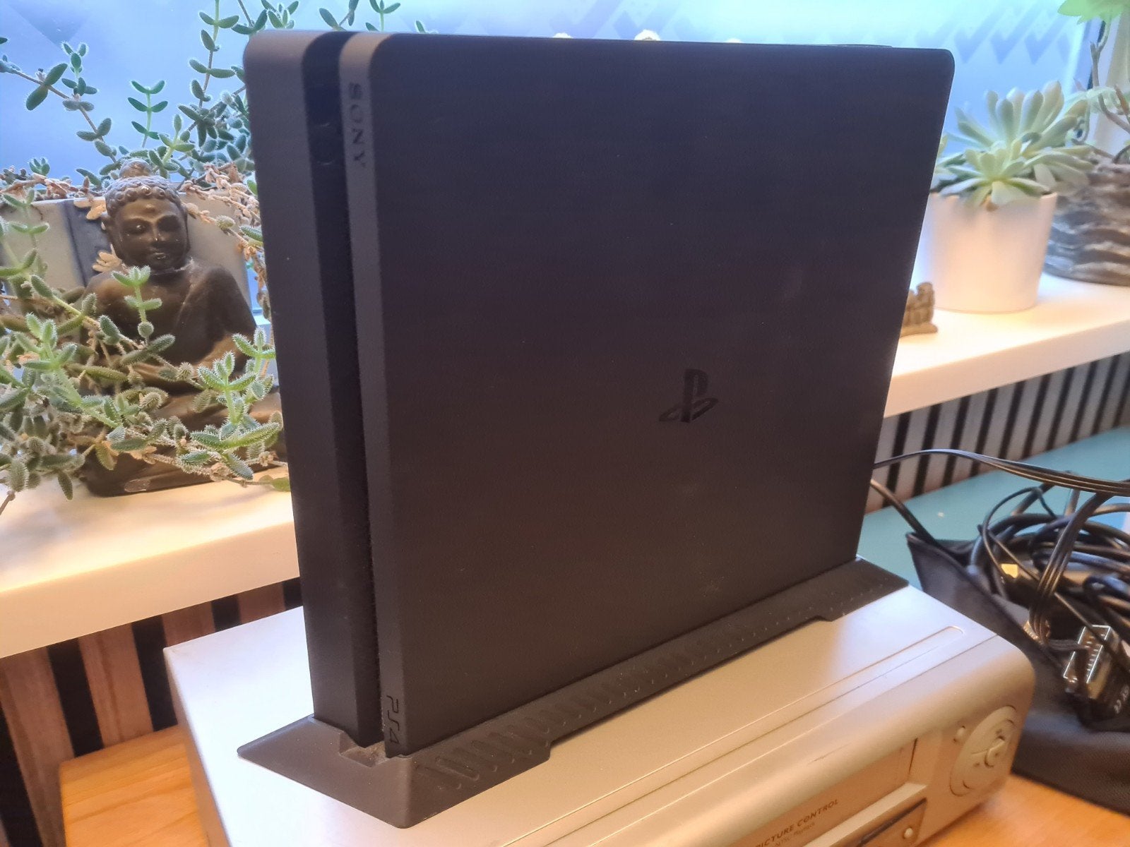 Sony Playstation 4 met 1 terabytes. LEZEN!, Computers en Software, Windows Laptops, Minder dan 2 Ghz, Ophalen of Verzenden