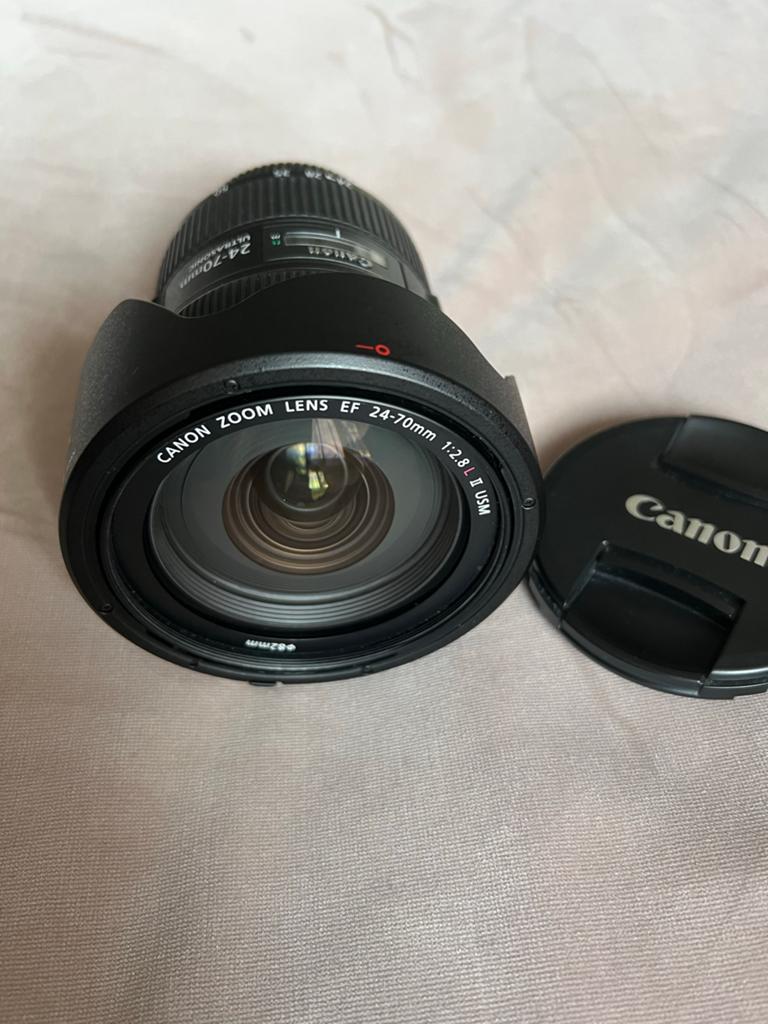 Canon Zoom Lens EF 24-70mm 1:2.8 L II USM, Audio, Tv en Foto, Fotografie | Lenzen en Objectieven, Ophalen of Verzenden, Zo goed als nieuw