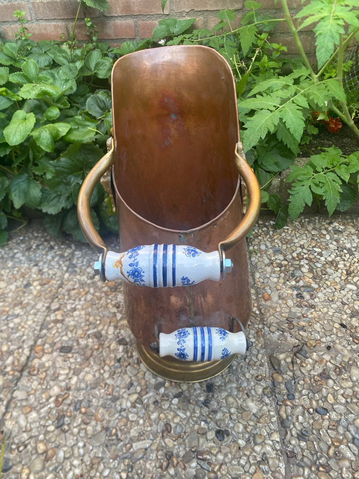Antieke Koperen Kolenkit met Porseleinen Handvatten, Ophalen of Verzenden, Koper