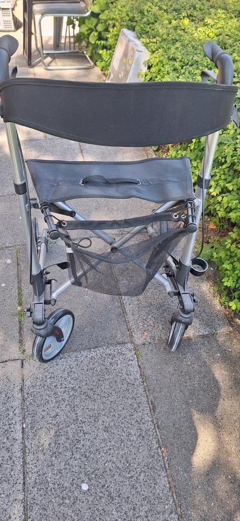 Nette Vermeiren Quadri-Light Rollator - Lichtgewicht & Compa, Ophalen, Opvouwbaar