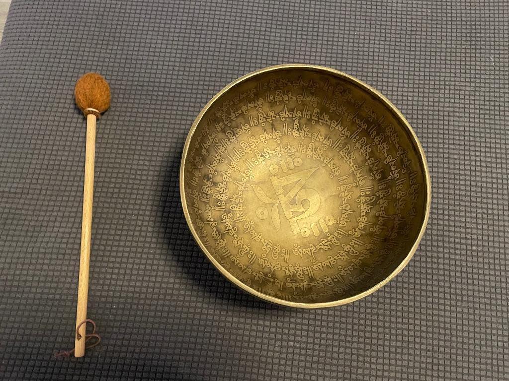 KLANKSCHAAL TIBET  24 CM, Muziek en Instrumenten, Percussie, Ophalen of Verzenden, Gebruikt, Overige soorten