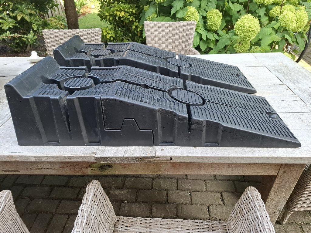 kunststof oprijbokken 2,5T, Auto diversen, Ophalen, Gebruikt