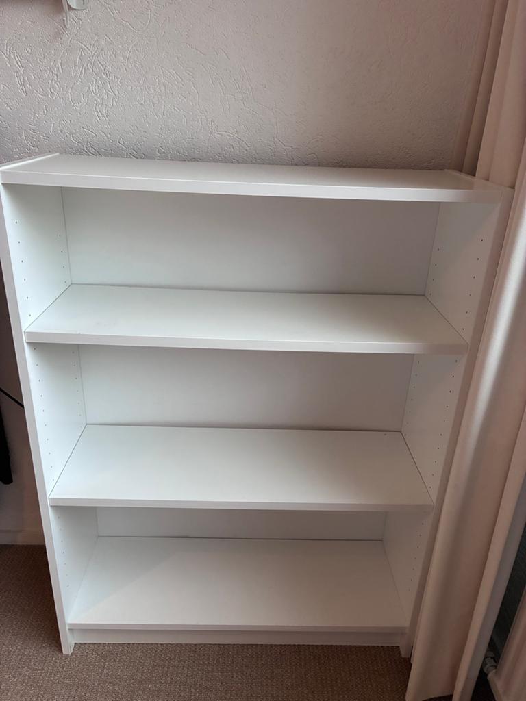 Ikea BILLY kast wit - Boekenkast met planken, Met plank(en), Gebruikt, 100 tot 150 cm, 25 tot 50 cm