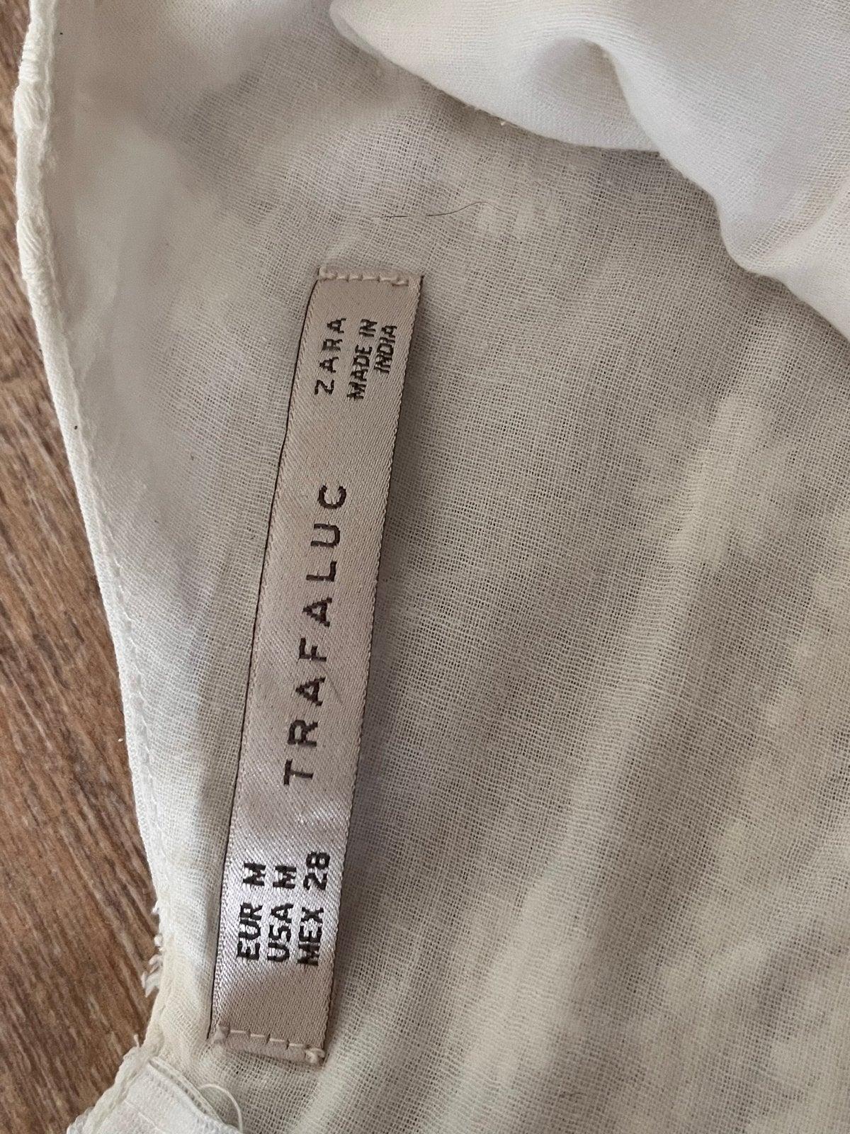 Zara Trafaluc Wit Jurkje Maat M, Kleding | Dames, Maat 38/40 (M), Wit, Ophalen of Verzenden, Zo goed als nieuw