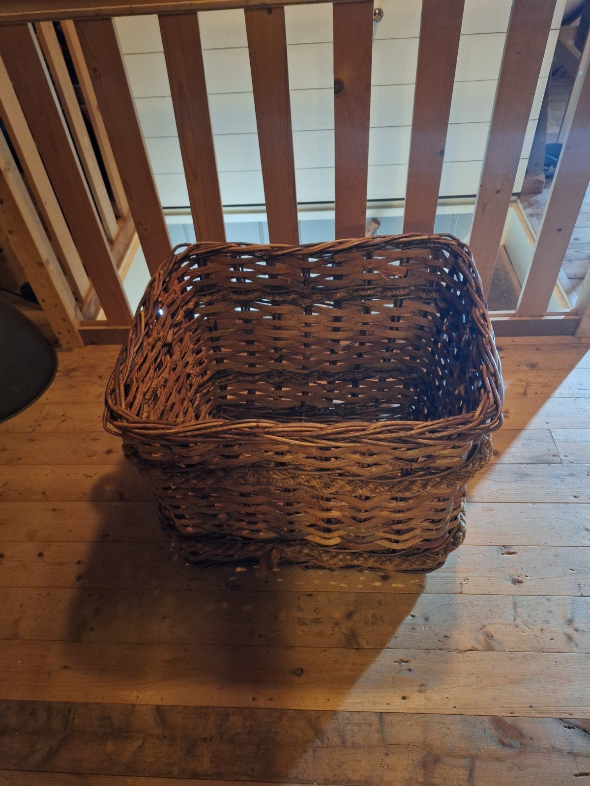 mooie grote gevlochten mand met sisal touw, Ophalen, Gebruikt, Gevlochten, Riet