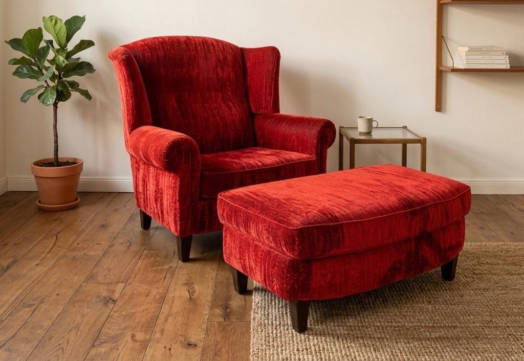 Luxe XL Oorfauteuil + Grote Hocker – Rood Velours, Huis en Inrichting, Fauteuils, Ophalen, Gebruikt, Klassieke uitstraling met een moderne touch door de velours stof