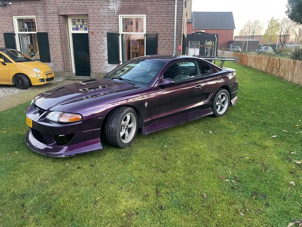 FORD MUSTANG, Auto's, 13 km/l, Achterwielaandrijving, 40 €/maand, 4 cilinders