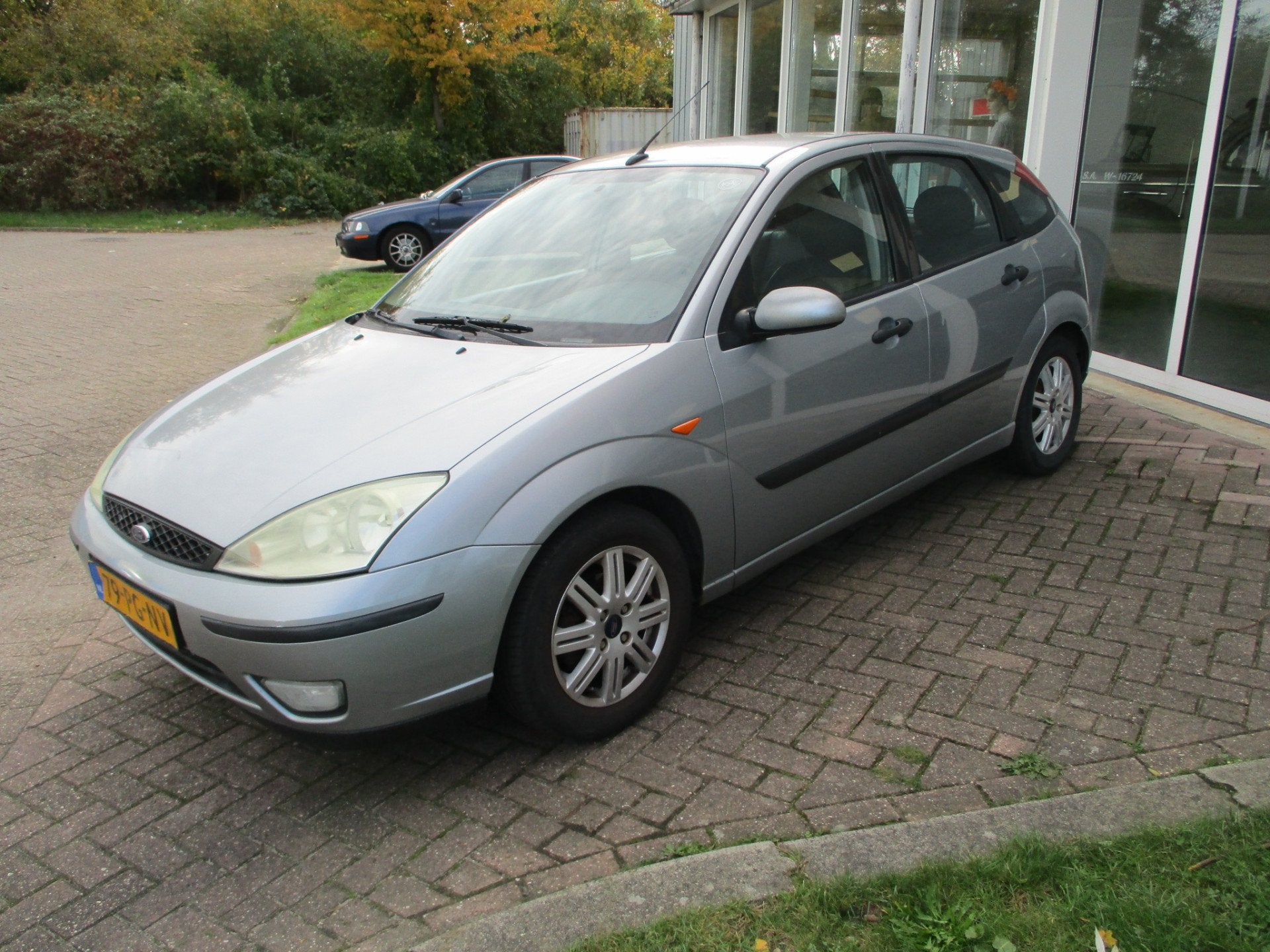 Ford Focus 1.6-16V Futura (bj 2004), Auto's, 1596 cc, Gebruikt, Zwart, 4 cilinders