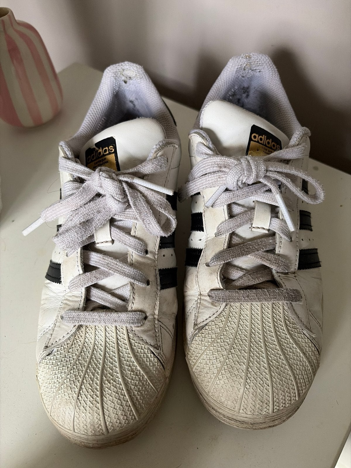 Adidas originele sneakers - Maat 38,5 - Wit/Zwart, Ophalen of Verzenden, Gedragen, Wit, Sneakers of Gympen