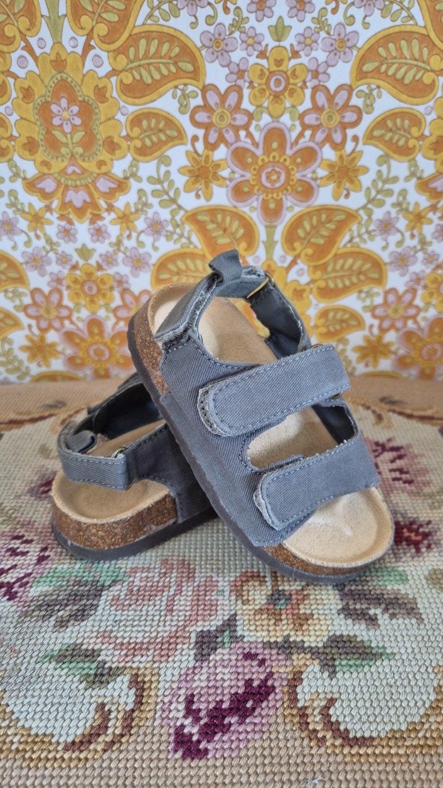Sandalen met kurk zool maat 24. Gekocht bij Hema, Kinderen en Baby's, Babykleding | Schoentjes en Sokjes, Ophalen of Verzenden
