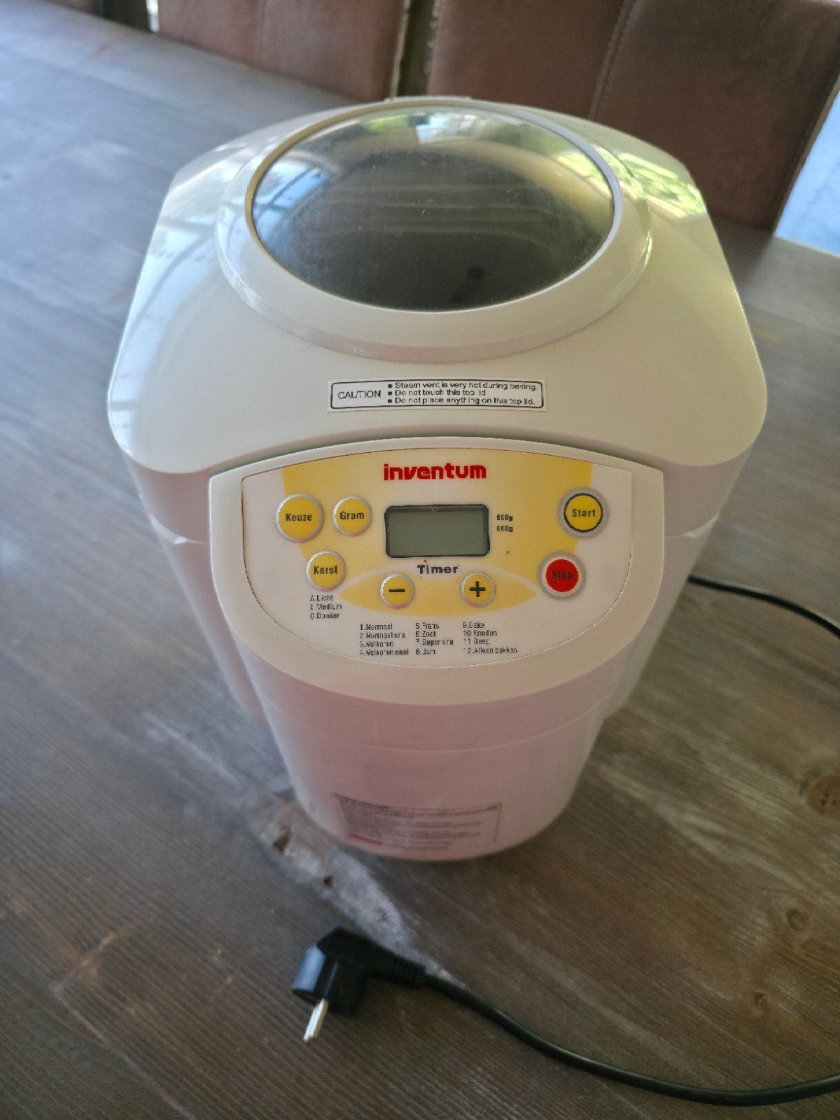 Inventum broodbakmachine BM30, Witgoed en Apparatuur, Broodbakmachines, Gebruikt, Met timer, 800 tot 1200 gram deeg, Kijkvenster